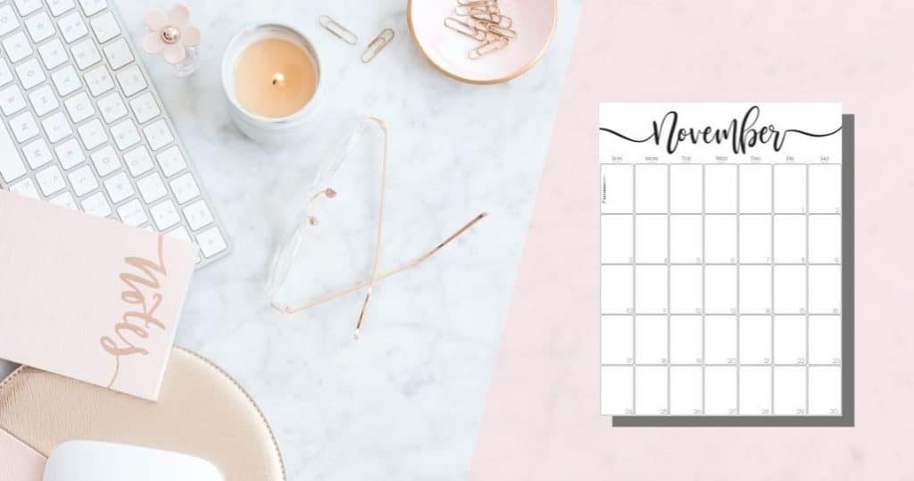 Cute (and free!) Printable Monthly Calendars 2019 | SaturdayGift